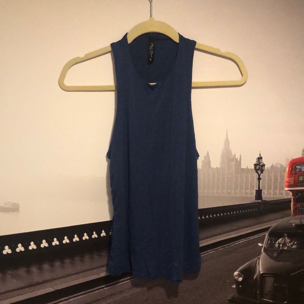 Blue athletic fit tee